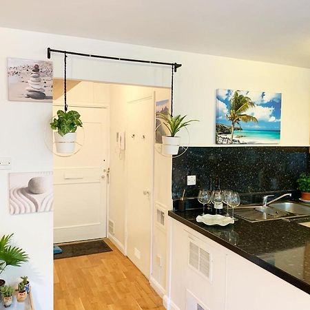 런던 Garden Beautiful Cozy Flat , Recent Decorated. 아파트 외부 사진