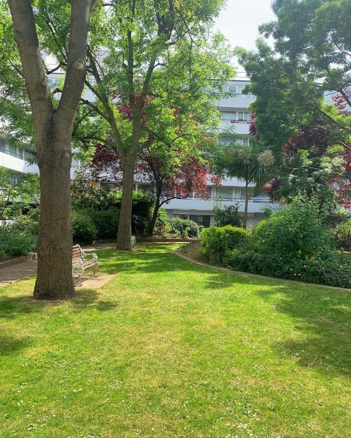 런던 Garden Beautiful Cozy Flat , Recent Decorated. 아파트 외부 사진